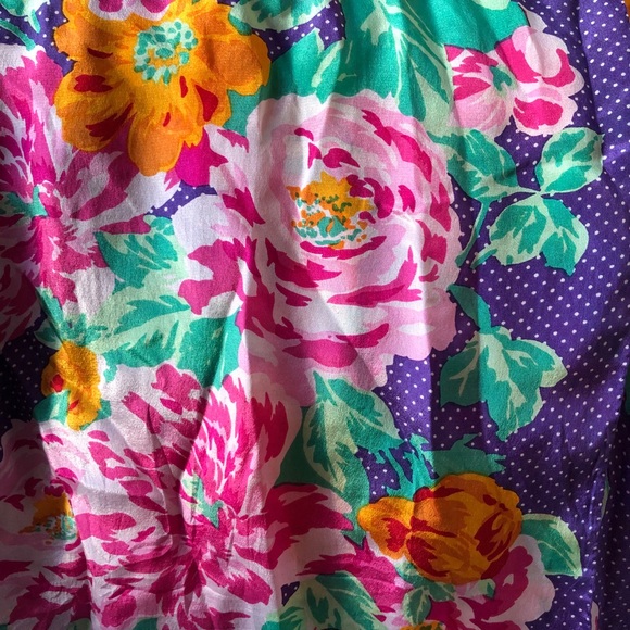 Floral Oscar de la Renta Silk Scarf - Picture 5 of 5